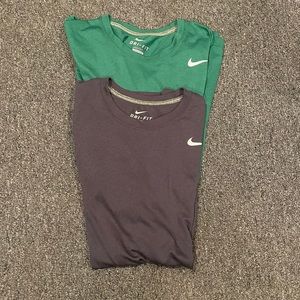Nike dri-fit mens 2 shirt bundle lot L